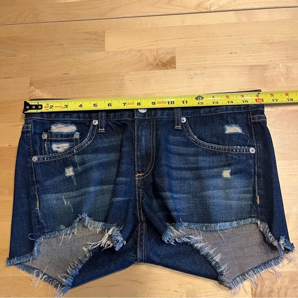 Rag & Bone Cut Off Denim Shorts Size 26 Dark Wash Blue Distressed Cotton - Picture 6 of 8